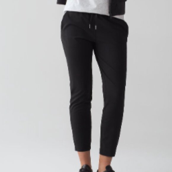 lululemon athletica Pants - (6014) 🍋 LULULEMON On the Fly 7/8 Pant *Woven Sz 6 in Black